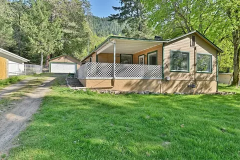 7901 Rogue River Hwy, Grants Pass, OR 97527