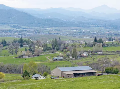 1620 Butler Creek Rd, Ashland, OR 97520