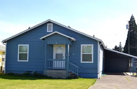476 Grand Ave, Central Point, OR 97502
