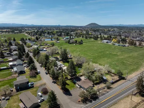 62995 Clyde Ln, Bend, OR 97701 photo 50