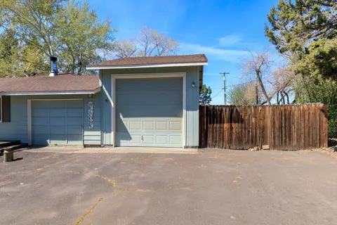 62995 Clyde Ln, Bend, OR 97701 photo 45
