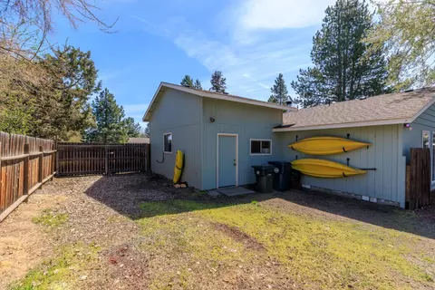 62995 Clyde Ln, Bend, OR 97701 photo 44
