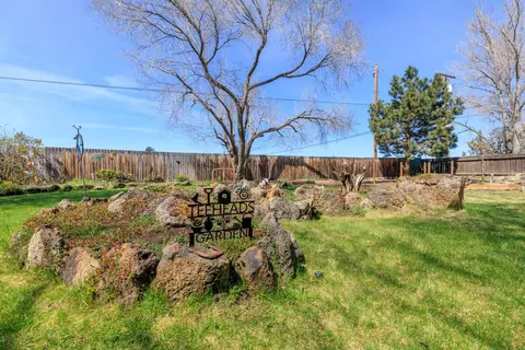 62995 Clyde Ln, Bend, OR 97701 photo 33