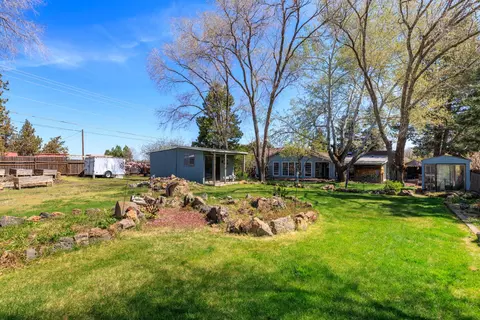 62995 Clyde Ln, Bend, OR 97701 photo 34