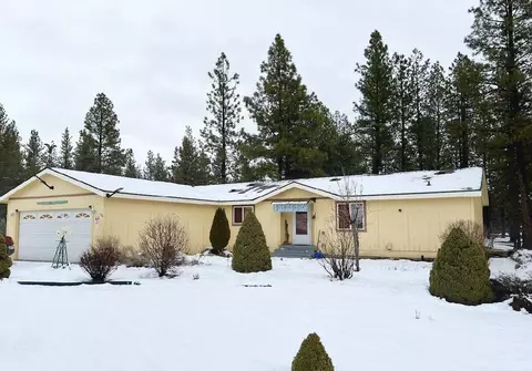 30631 Big Springs Dr, Chiloquin, OR 97624