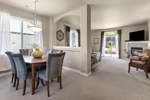Dining - 60898 Garrison Dr, Bend, OR 97702 photo 1 of 1