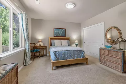 Bedroom - 60898 Garrison Dr, Bend, OR 97702 photo 1 of 3