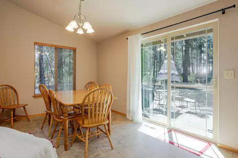 Dining - 17119 Norwalk Rd, Bend, OR 97707 photo 1 of 1