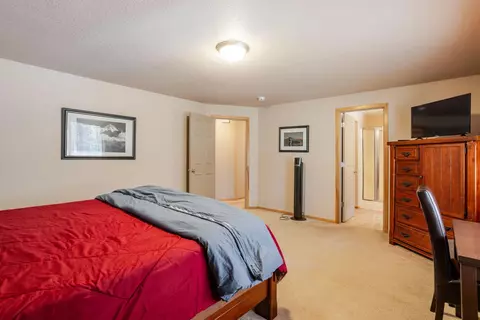 Bedroom - 17119 Norwalk Rd, Bend, OR 97707 photo 3 of 7