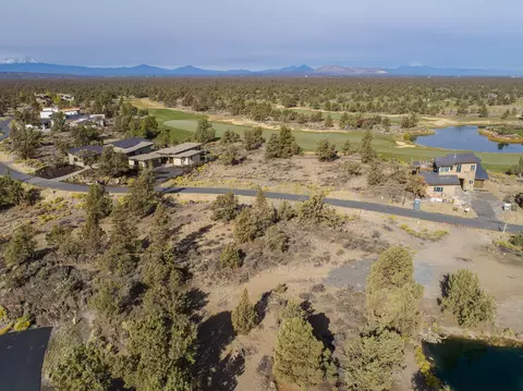 22965 Ghost Tree Ln #LOT 335, Bend, OR 97701 photo 22