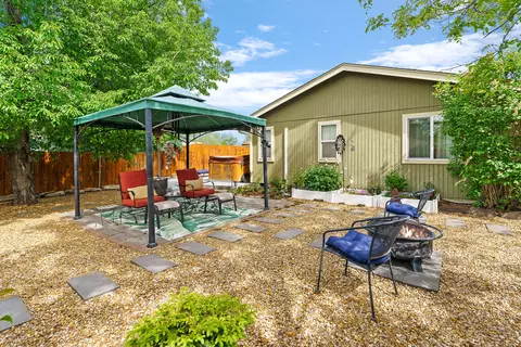 2379 Mountain Willow Dr, Bend, OR 97701 photo 27
