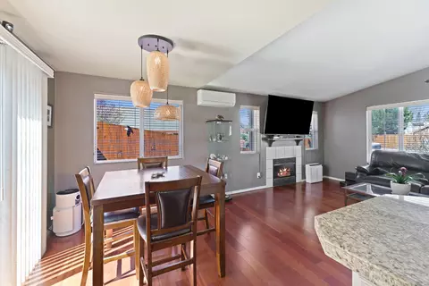 2379 Mountain Willow Dr, Bend, OR 97701 photo 12