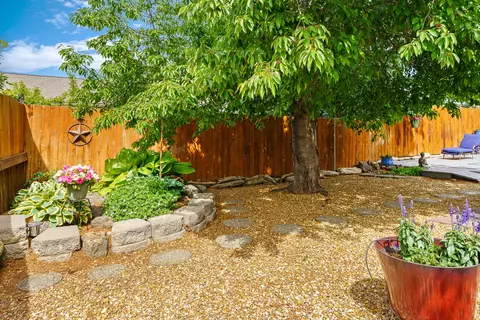 2379 Mountain Willow Dr, Bend, OR 97701 photo 29