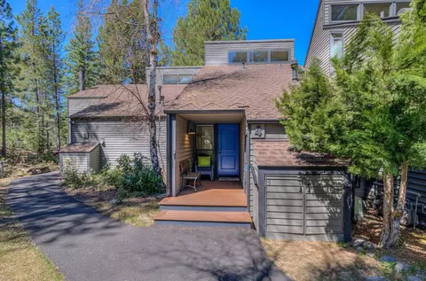 57265 Overlook Rd #4, Sunriver, OR 97707