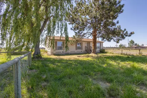 26395 Walker Rd, Bend, OR 97701 photo 1
