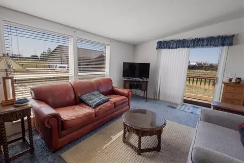 26395 Walker Rd, Bend, OR 97701 photo 4