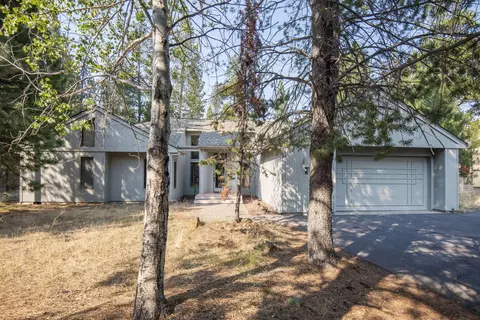 17776 Topflite Ln #6, Sunriver, OR 97707