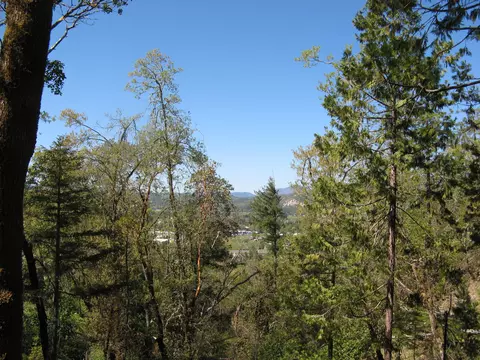 bushnell way, Grants Pass, OR 97527