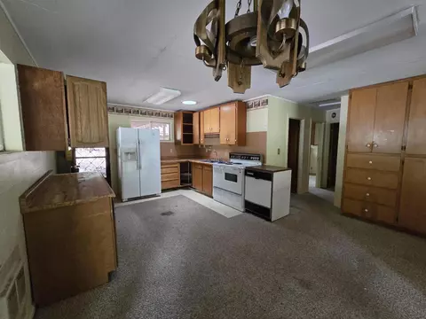 52088 W Deschutes River Rd, La Pine, OR 97739 photo 2