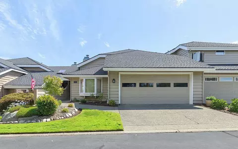 115 Gold River Ln, Grants Pass, OR 97527