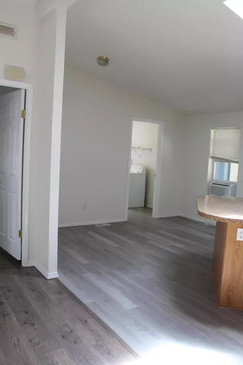 633 E Archwood Dr #74, Eagle Point, OR 97524 photo 7