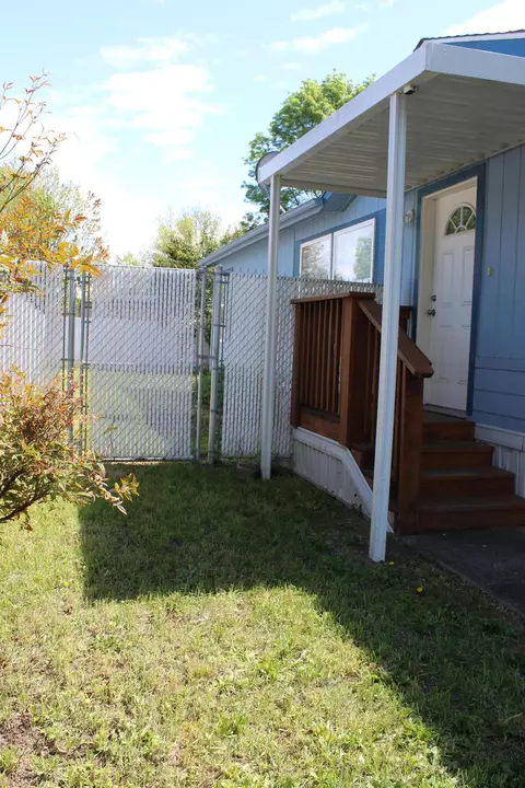 633 E Archwood Dr #74, Eagle Point, OR 97524 photo 46