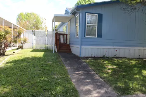 633 E Archwood Dr #74, Eagle Point, OR 97524 photo 45