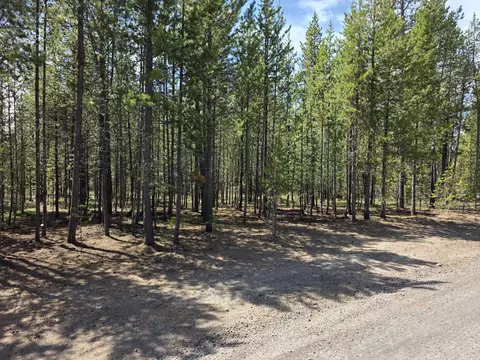 17109 Elsinore Rd, Bend, OR 97707