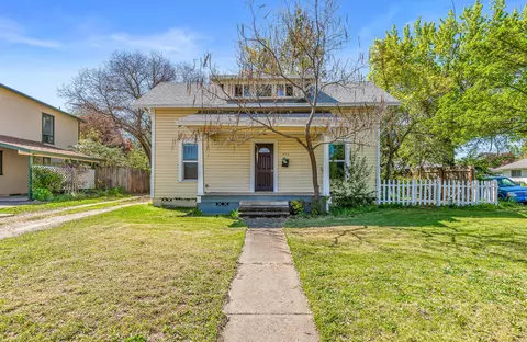 645 Palm St, Medford, OR 97501