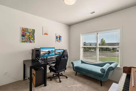 902 Crystal Dr, Eagle Point, OR 97524 photo 13
