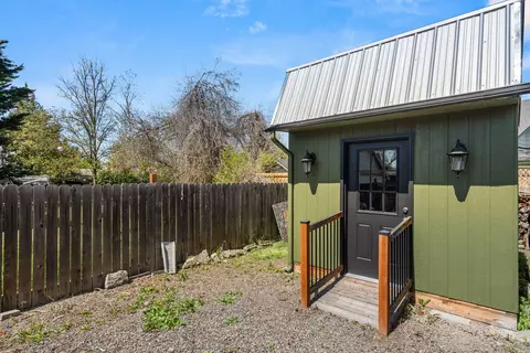 633 Libby St, Central Point, OR 97502 photo 19