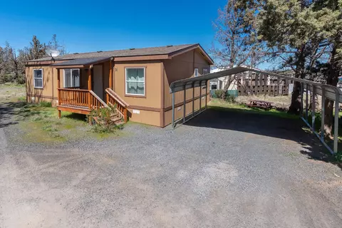 64100 N Hwy 97 #31, Bend, OR 97701