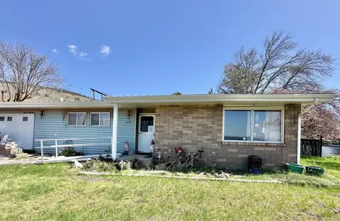 1129 Patterson St, Klamath Falls, OR 97603