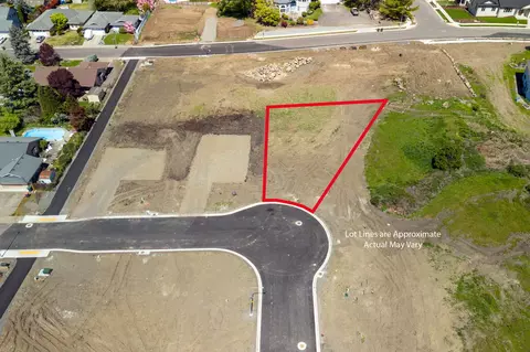 3371 Bryson Way, Medford, OR 97504