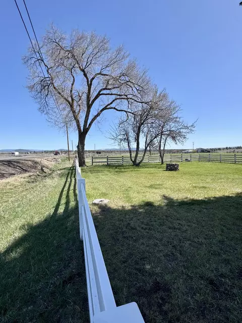 61670 Klamath Falls-lakeview Hwy, Bly, OR 97622 photo 4
