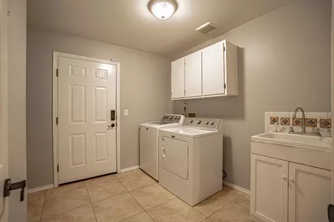 609 Crystal Dr, Eagle Point, OR 97524 photo 24