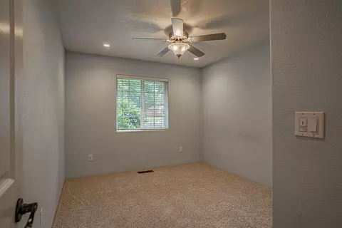 609 Crystal Dr, Eagle Point, OR 97524 photo 22