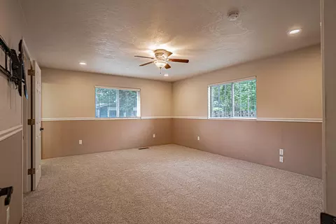 609 Crystal Dr, Eagle Point, OR 97524 photo 16