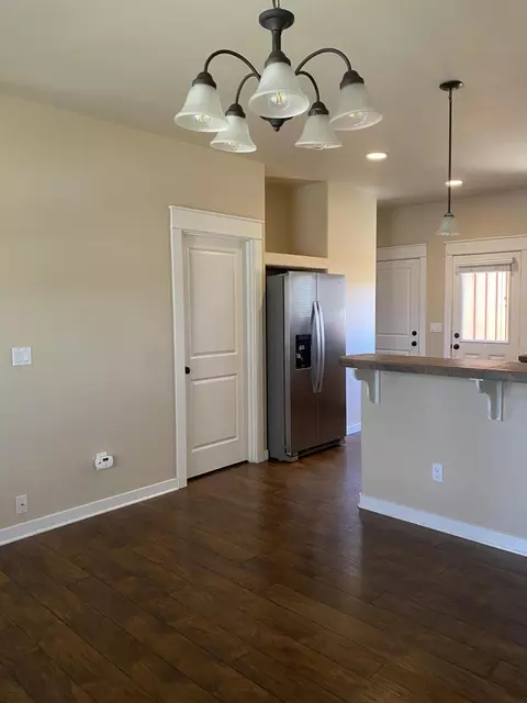 62761 Hawkview Rd, Bend, OR 97701 photo 4
