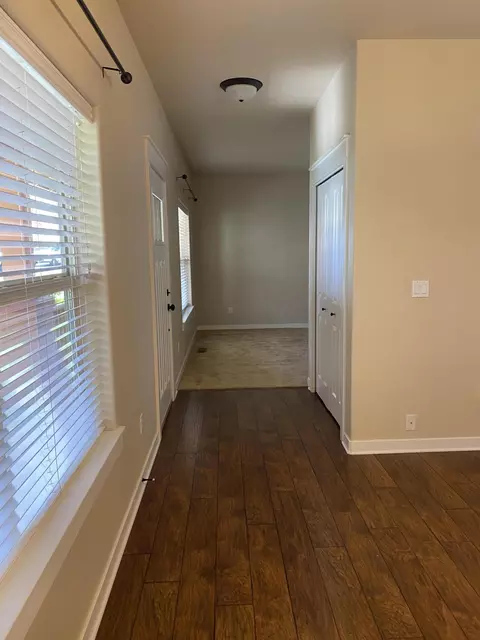 62761 Hawkview Rd, Bend, OR 97701 photo 3