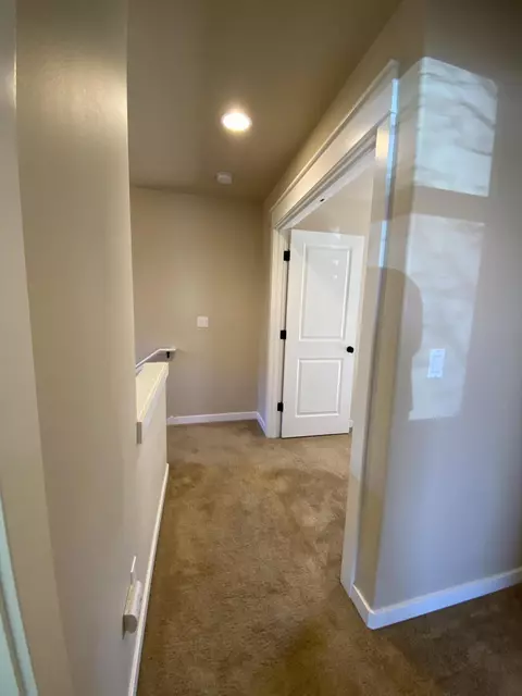 62761 Hawkview Rd, Bend, OR 97701 photo 17