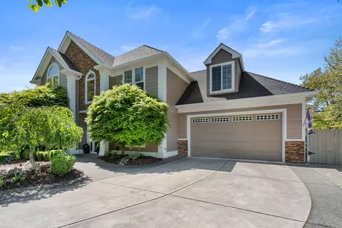 2675 Kerrisdale Ridge Dr, Medford, OR 97504