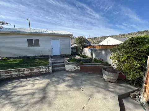 304 E Main St, John Day, OR 97845 photo 19