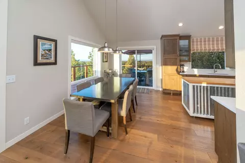Dining - 21850 Butte Ranch Rd, Bend, OR 97702 photo 1 of 1