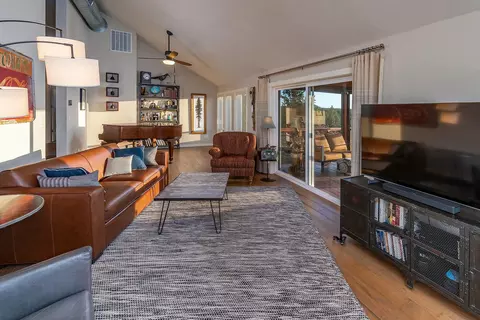Living - 21850 Butte Ranch Rd, Bend, OR 97702 photo 2 of 2