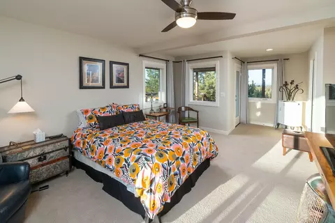 Bedroom - 21850 Butte Ranch Rd, Bend, OR 97702 photo 3 of 3