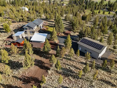 View/Area - 21850 Butte Ranch Rd, Bend, OR 97702 photo 8 of 9