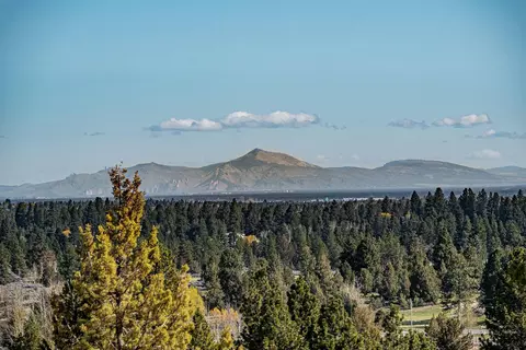 View/Area - 21850 Butte Ranch Rd, Bend, OR 97702 photo 3 of 9
