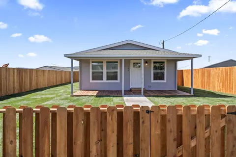 143 Jefferson Ave, Metolius, OR 97741