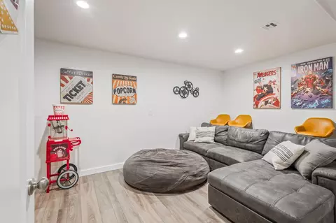 Other - 17046 Cooper Dr, Bend, OR 97707 photo 6 of 7